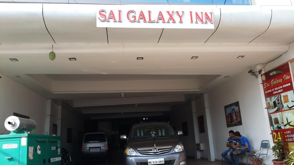 שירדי Hotel Sai Galaxy Inn מראה חיצוני תמונה